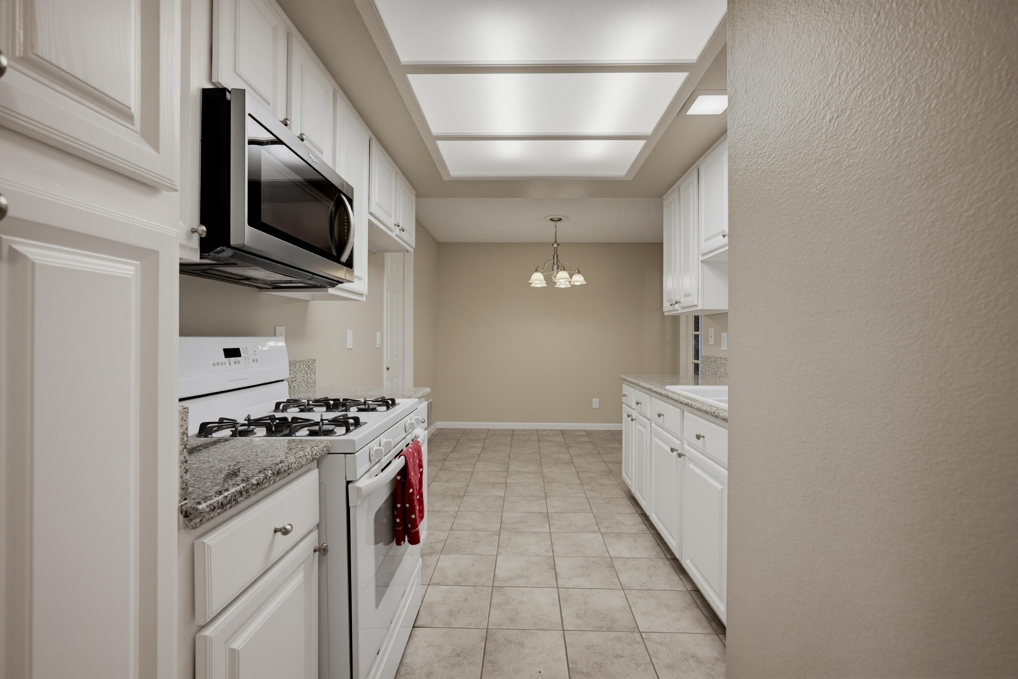 Virtual tour photo 23 of 47 for 39559 Moontide Ct
