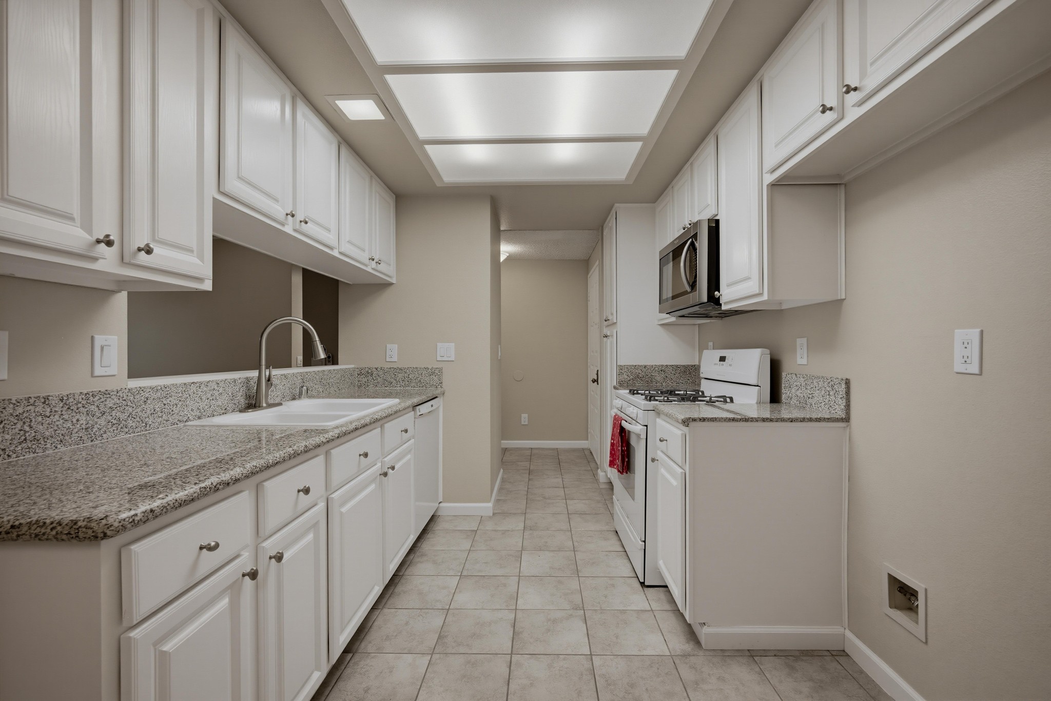 Virtual tour photo 24 of 47 for 39559 Moontide Ct