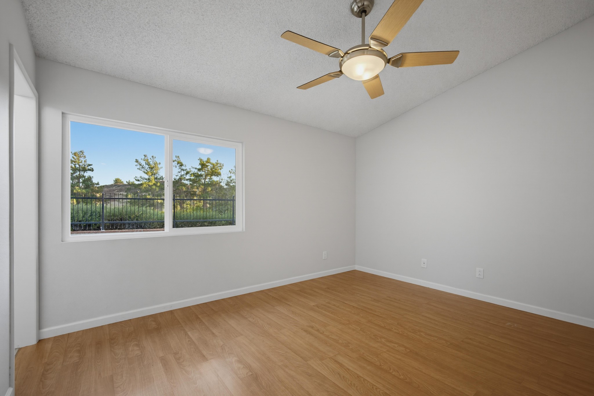 Virtual tour photo 25 of 47 for 39559 Moontide Ct