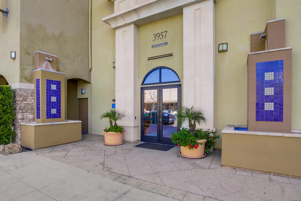 Virtual tour photo 4 of 34 for 3957 30th St #317