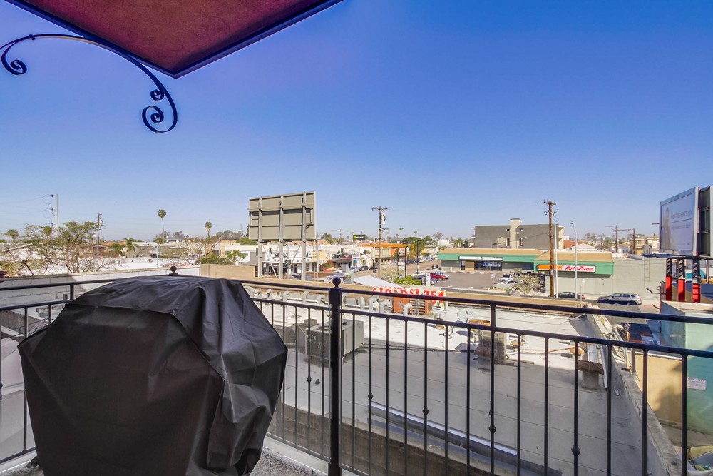 Virtual tour photo 16 of 34 for 3957 30th St #317