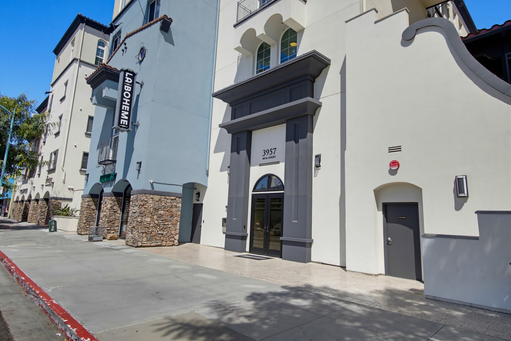 Virtual tour photo 3 of 25 for 3957 30th St Unit 415