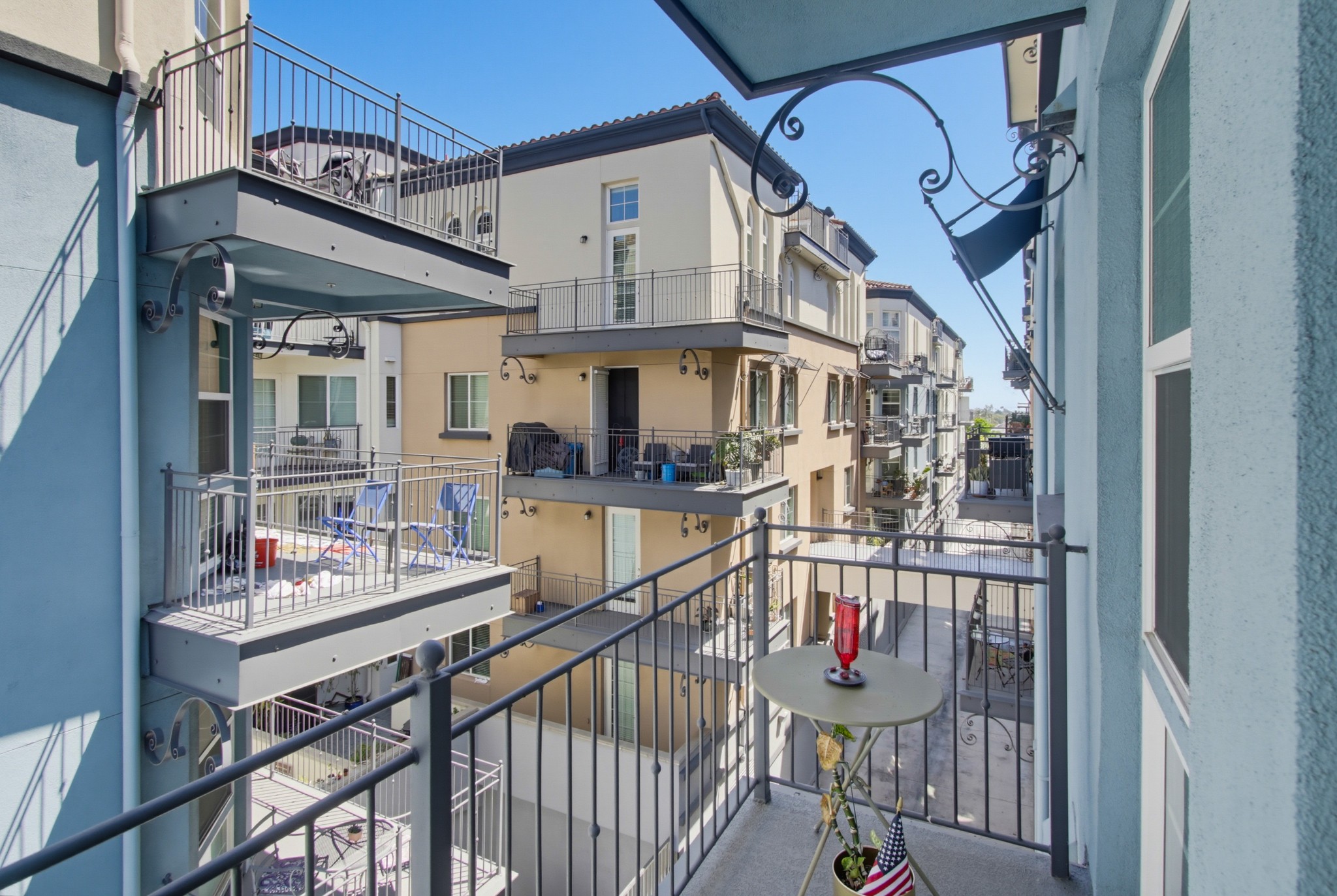 Virtual tour photo 19 of 25 for 3957 30th St Unit 415