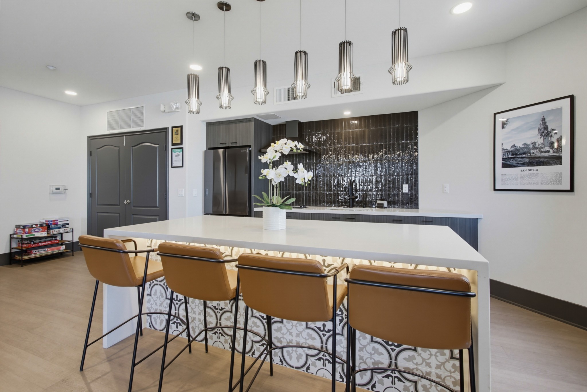 Virtual tour photo 21 of 25 for 3957 30th St Unit 415