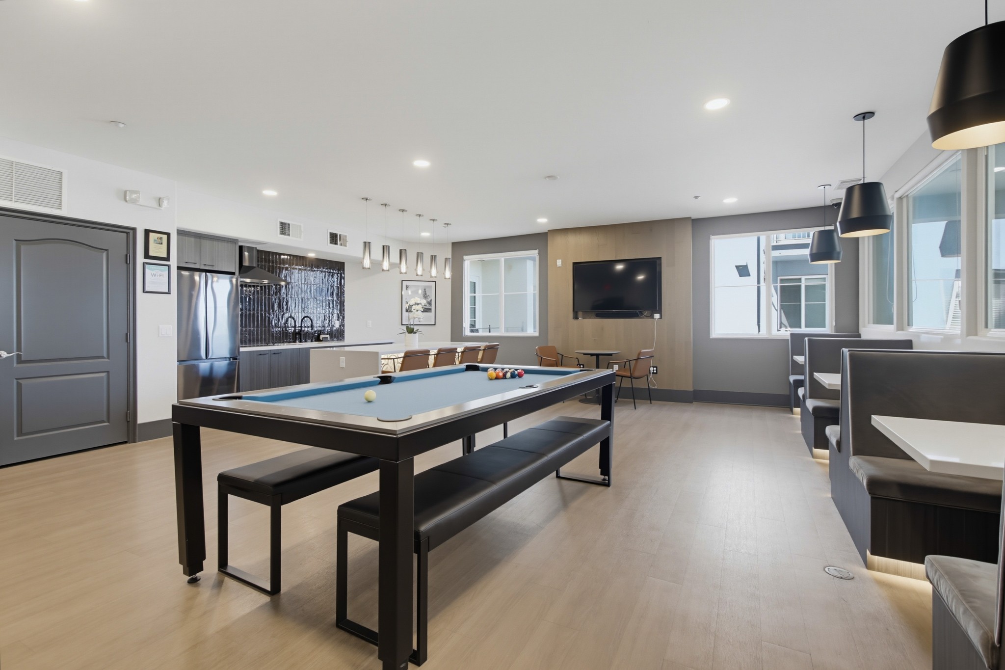 Virtual tour photo 22 of 25 for 3957 30th St Unit 415