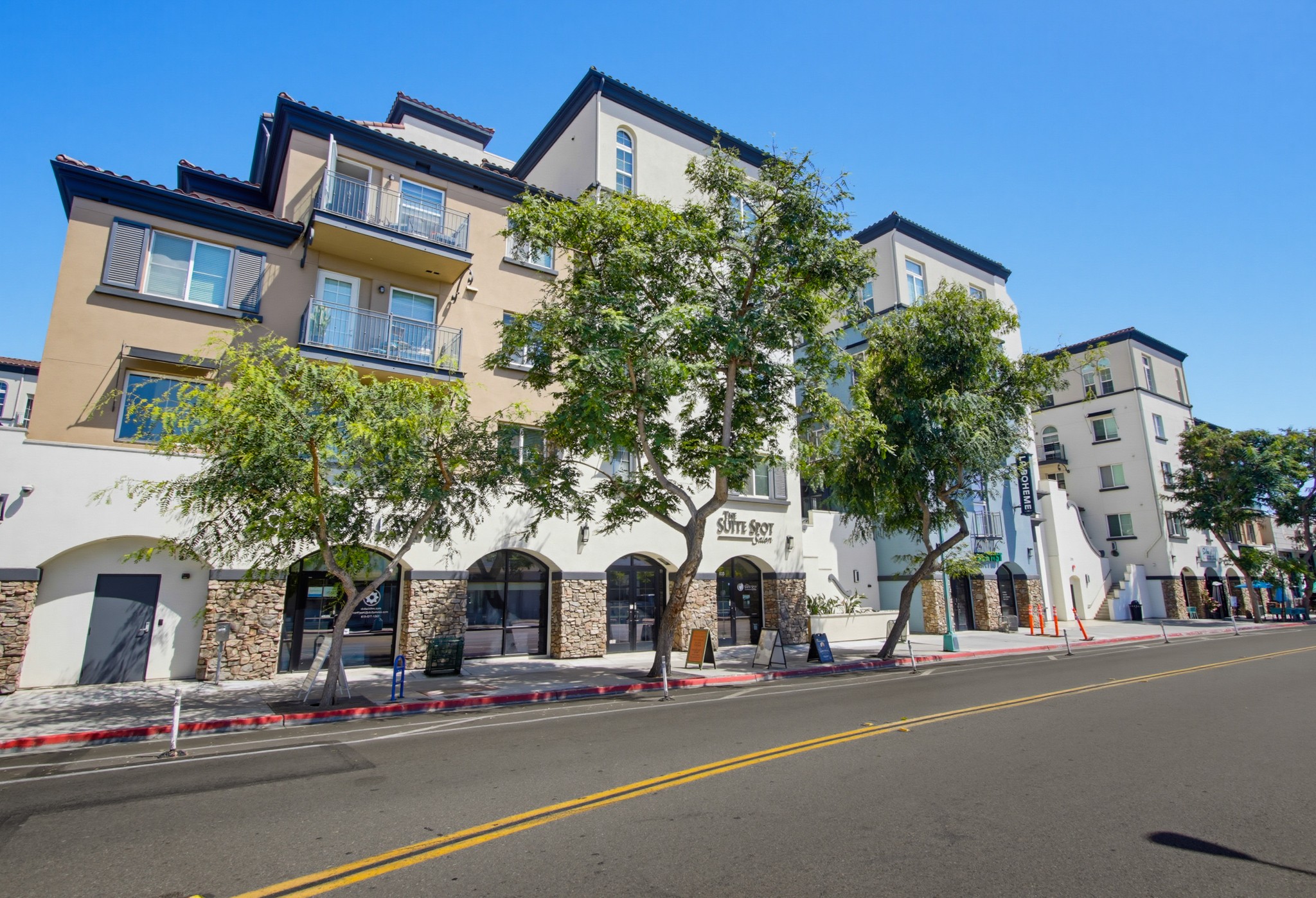 Virtual tour photo 24 of 25 for 3957 30th St Unit 415