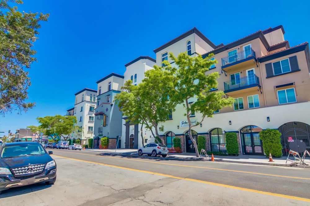 Virtual tour photo 4 of 35 for 3957 30th St UNIT 503
