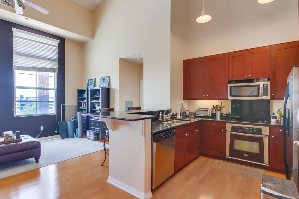 Virtual tour photo 7 of 35 for 3957 30th St UNIT 503