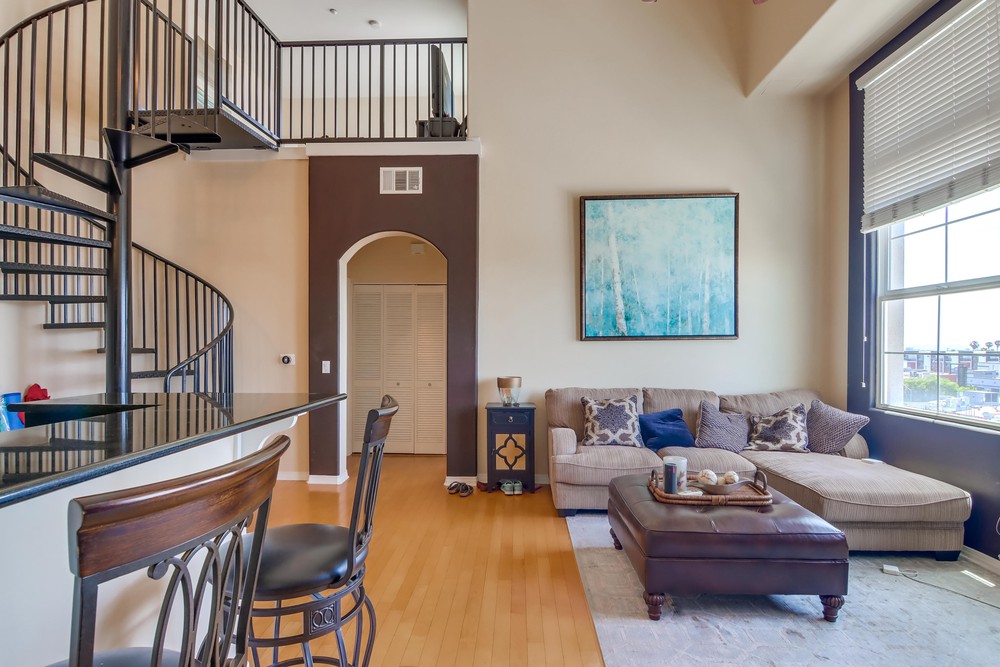 Virtual tour photo 13 of 35 for 3957 30th St UNIT 503