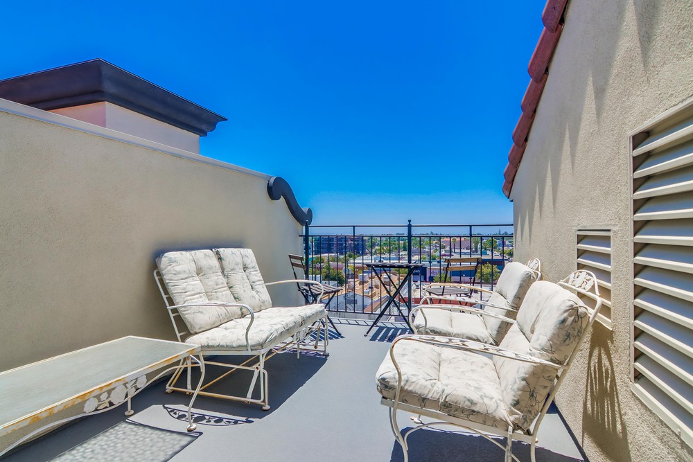 Virtual tour photo 33 of 35 for 3957 30th St UNIT 503