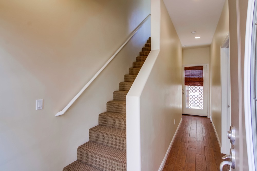 Virtual tour photo 10 of 51 for 3957 Riviera Dr