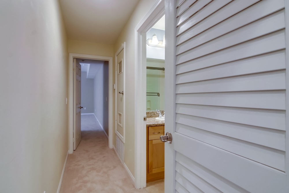 Virtual tour photo 40 of 51 for 3957 Riviera Dr