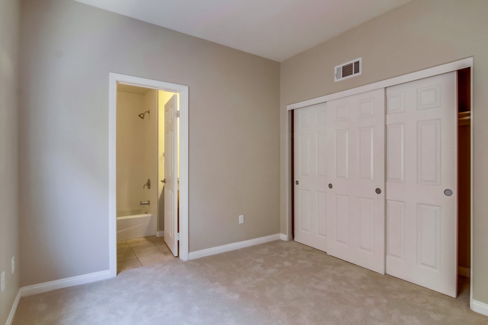 Virtual tour photo 46 of 51 for 3957 Riviera Dr