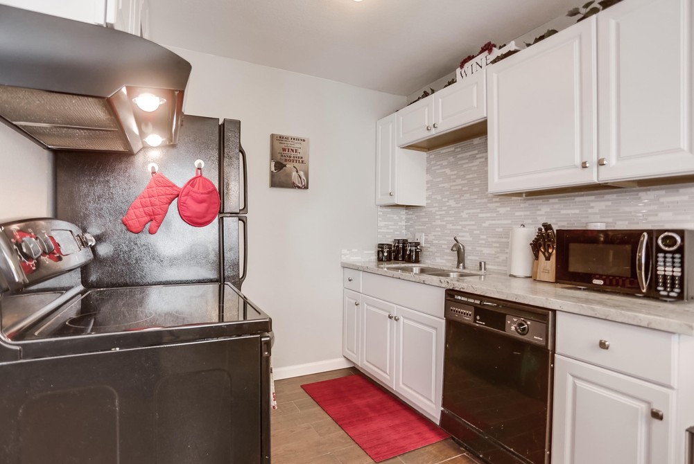 Virtual tour photo 14 of 30 for 3959 Alabama St APT 4