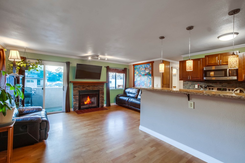 Virtual tour photo 6 of 47 for 3959 Alabama St