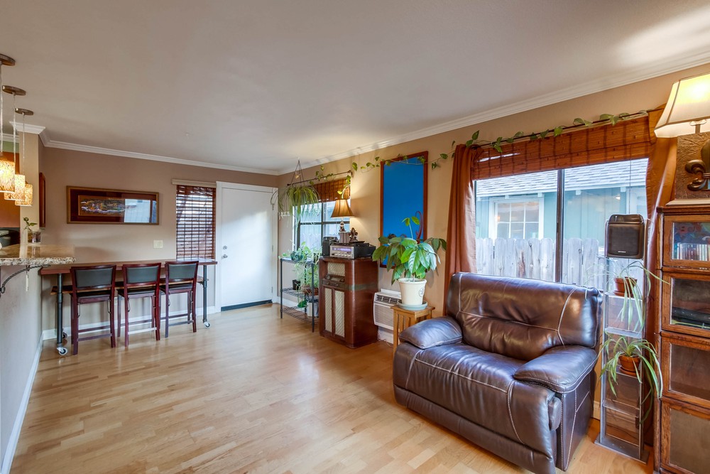 Virtual tour photo 8 of 47 for 3959 Alabama St