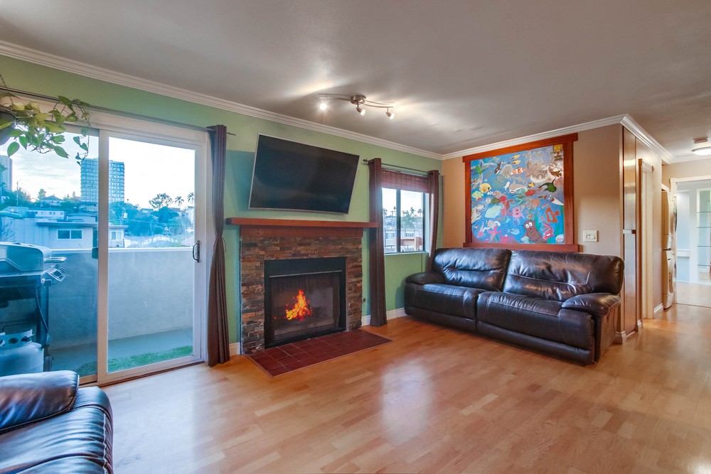 Virtual tour photo 10 of 47 for 3959 Alabama St