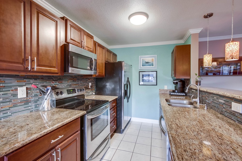 Virtual tour photo 12 of 47 for 3959 Alabama St