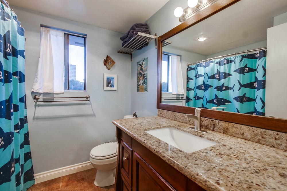 Virtual tour photo 28 of 47 for 3959 Alabama St
