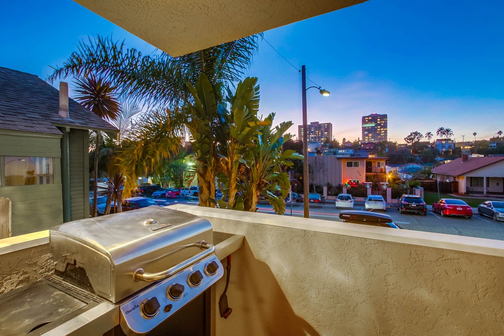 Virtual tour photo 31 of 47 for 3959 Alabama St