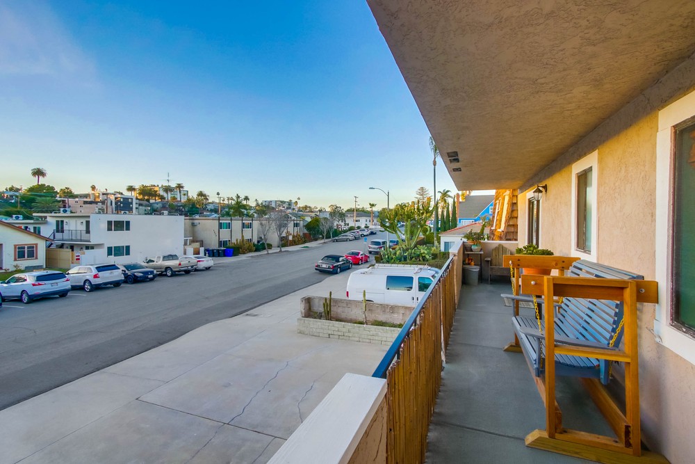 Virtual tour photo 41 of 47 for 3959 Alabama St