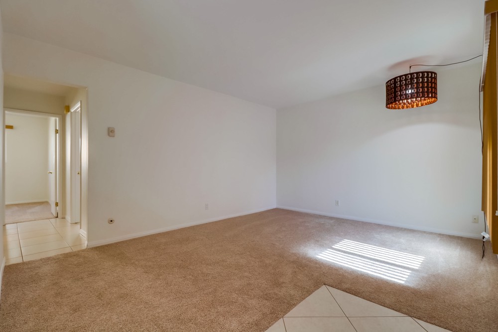 Virtual tour photo 10 of 27 for 3960 Arizona St APT 6