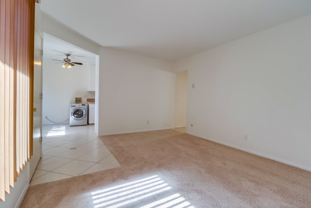 Virtual tour photo 13 of 27 for 3960 Arizona St APT 6