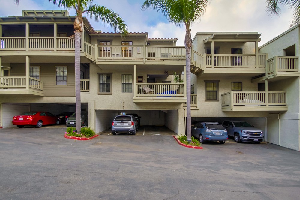 Virtual tour photo 3 of 41 for 3961 Hortensia St