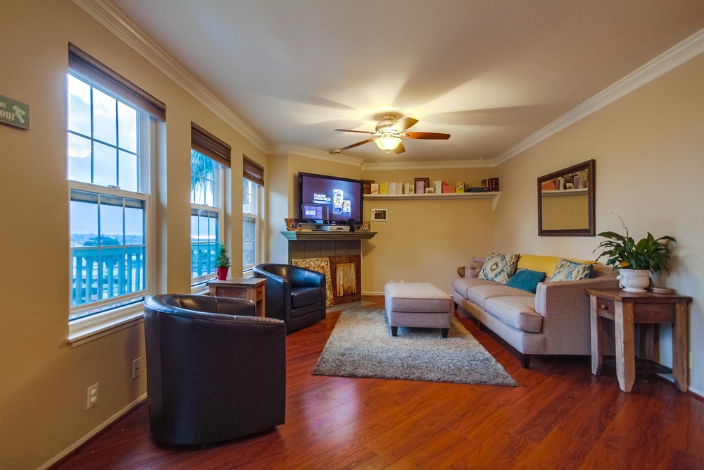 Virtual tour photo 7 of 41 for 3961 Hortensia St
