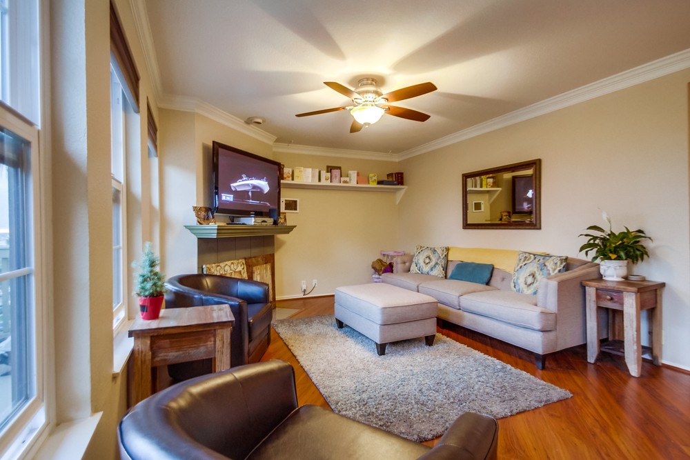 Virtual tour photo 10 of 41 for 3961 Hortensia St