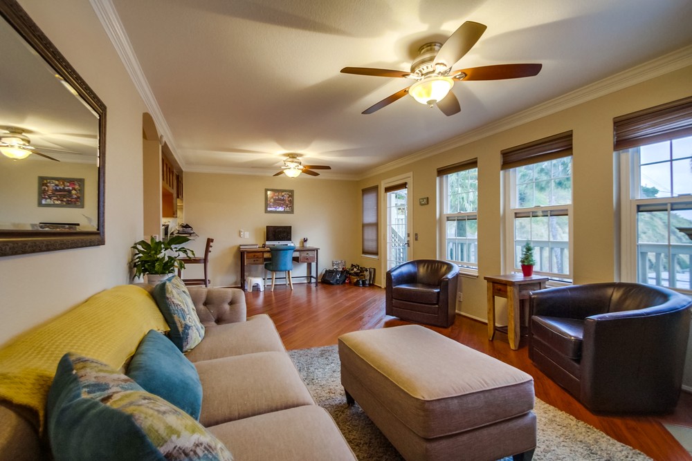 Virtual tour photo 11 of 41 for 3961 Hortensia St