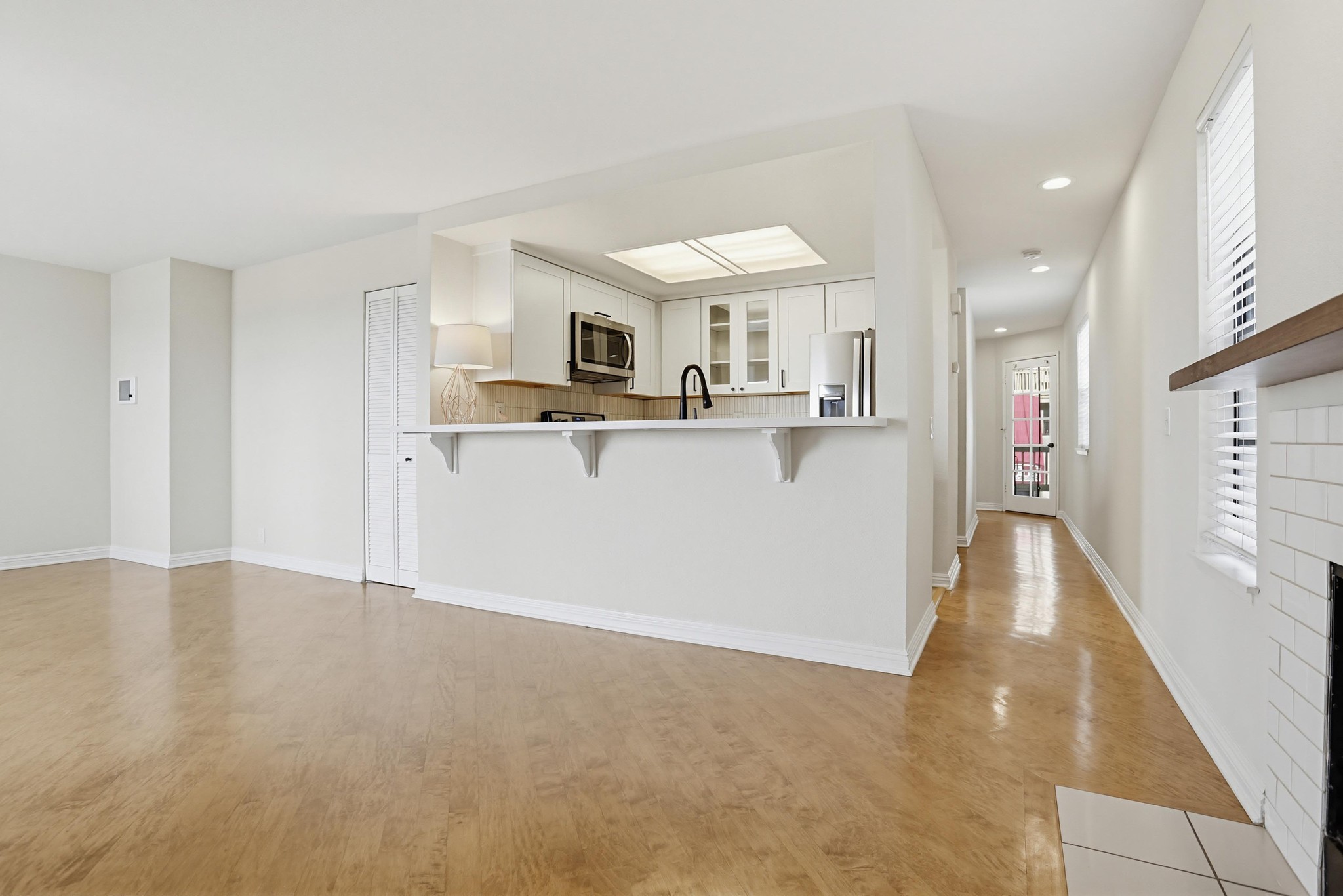 Virtual tour photo 17 of 40 for 3961 Hortensia St