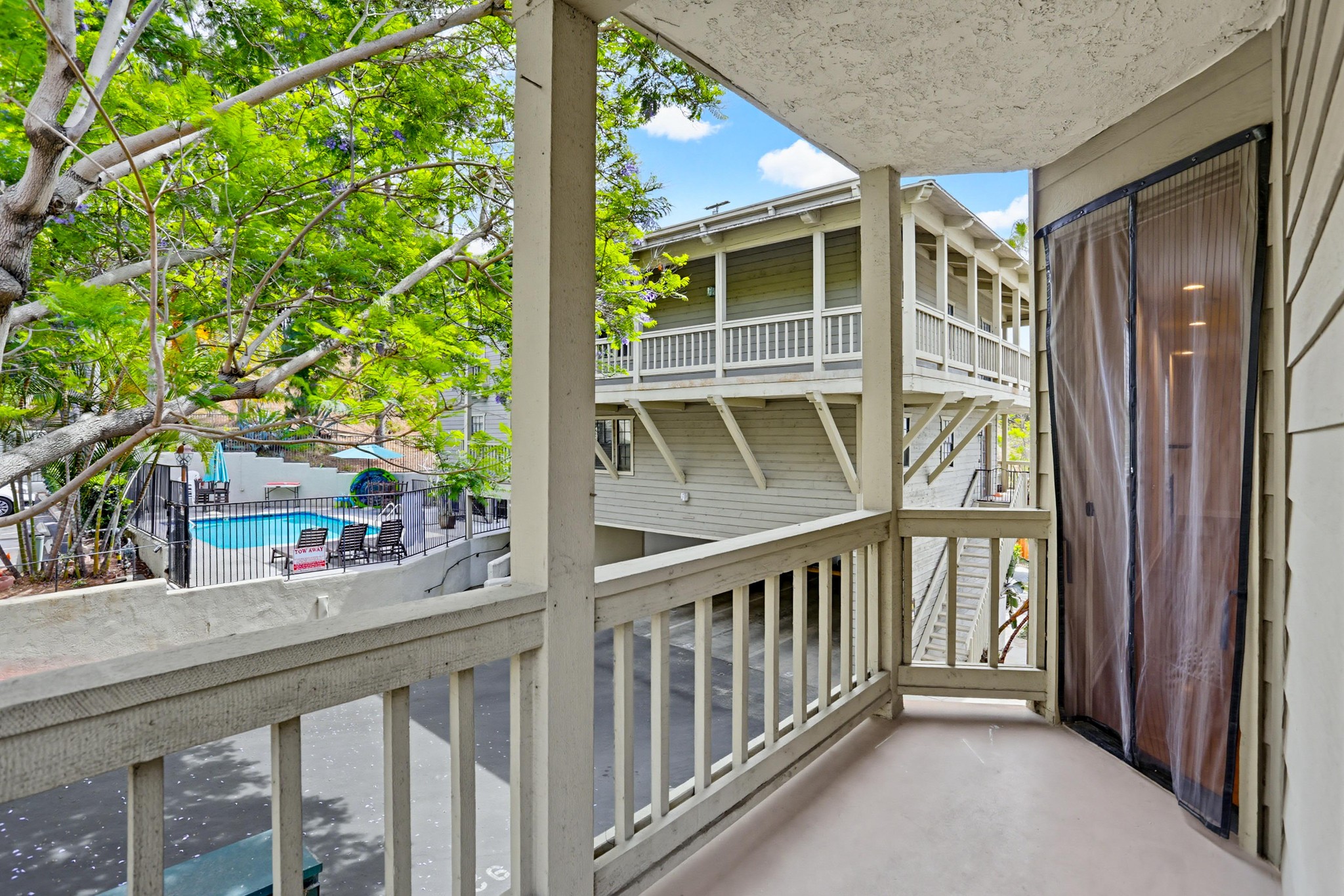 Virtual tour photo 35 of 40 for 3961 Hortensia St