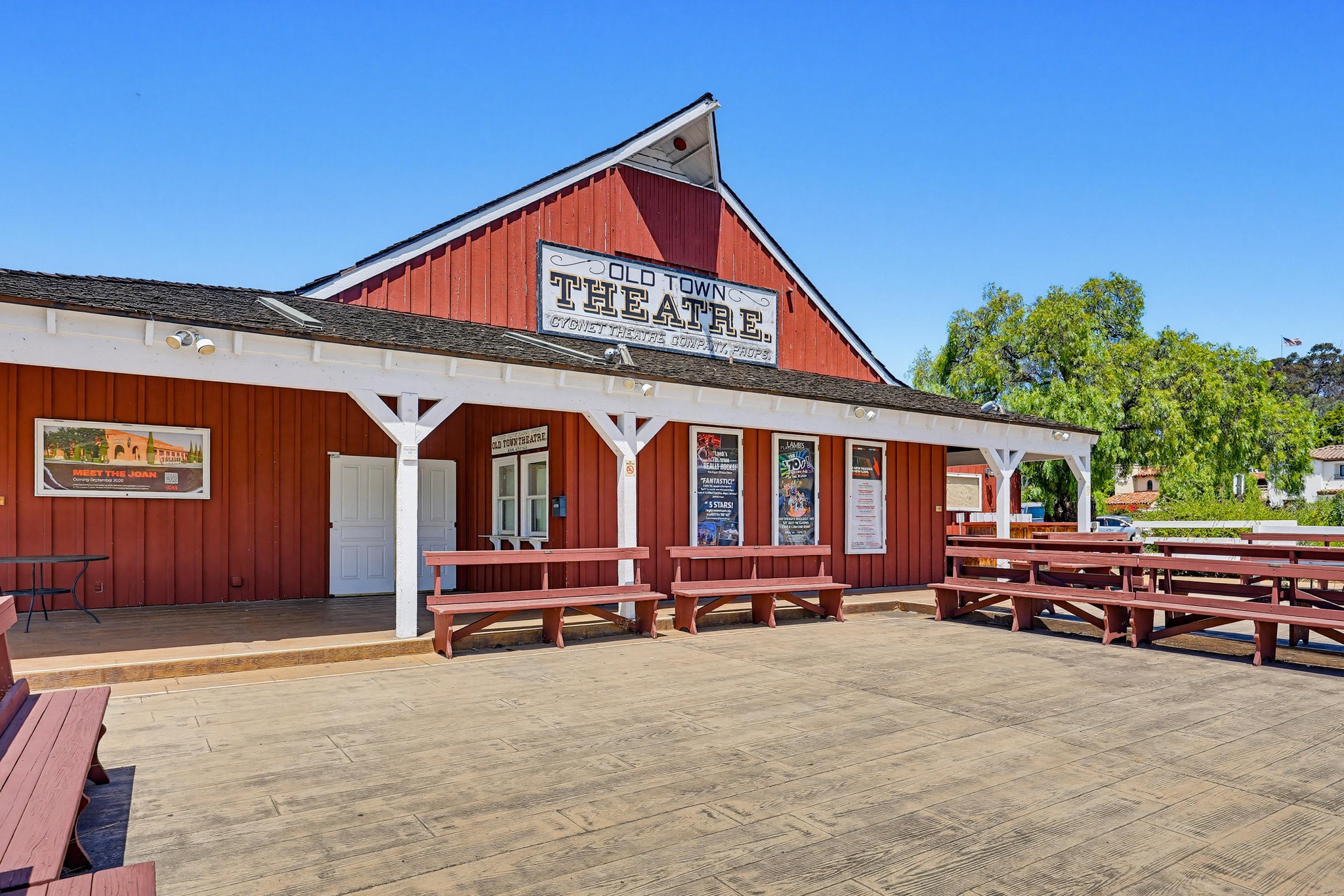 Virtual tour photo 26 of 47 for 3961 Hortensia St