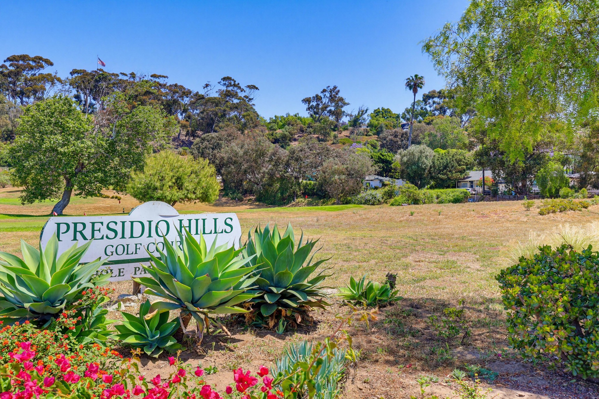 Virtual tour photo 33 of 47 for 3961 Hortensia St