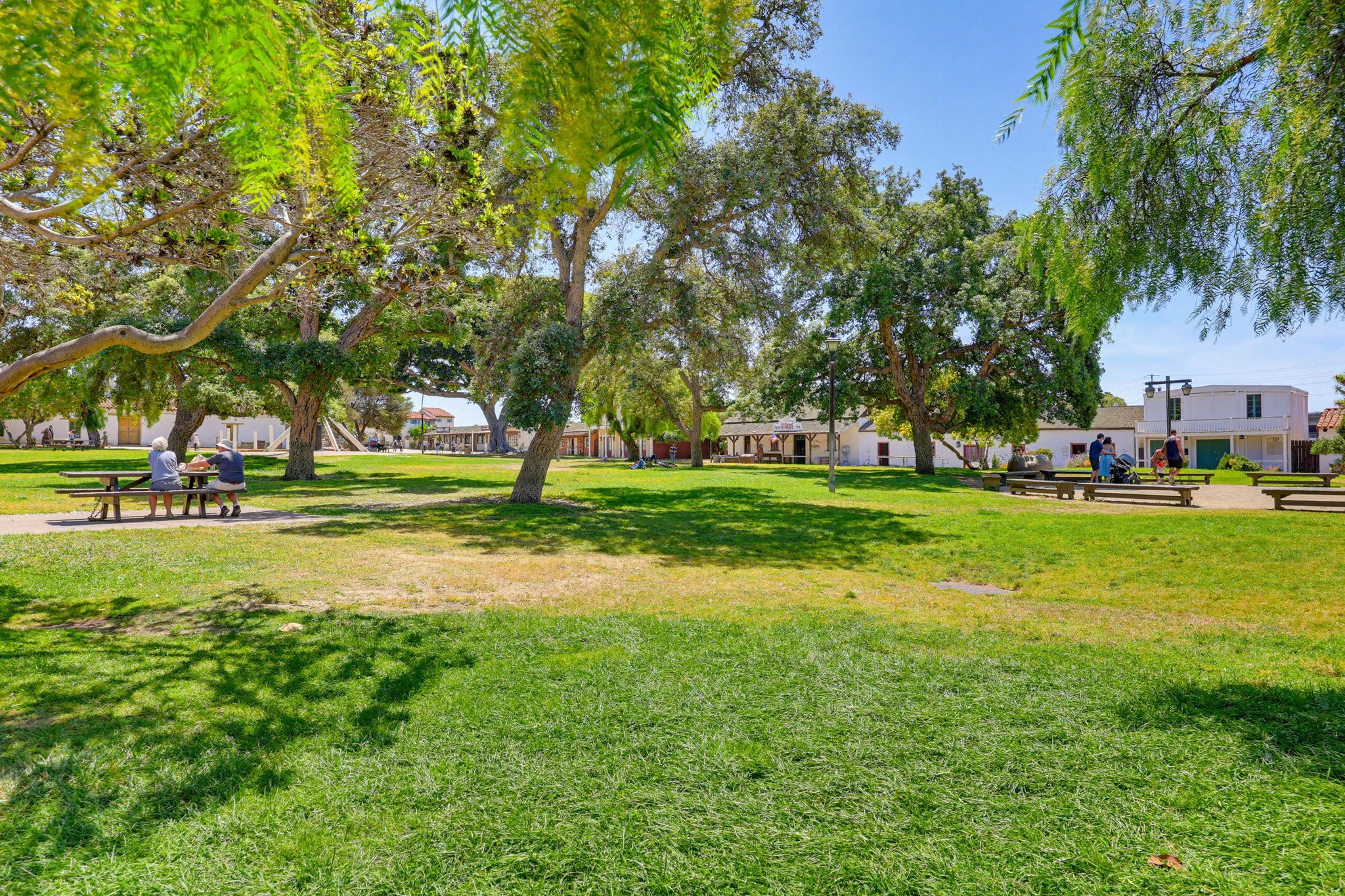 Virtual tour photo 38 of 47 for 3961 Hortensia St