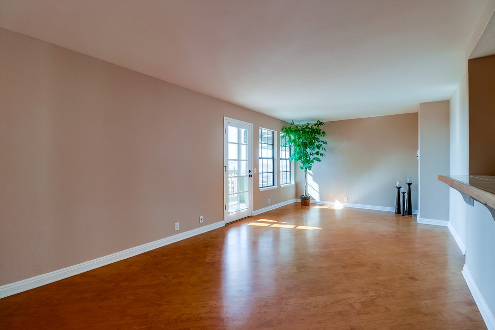 Virtual tour photo 11 of 39 for 3961 Hortensia St APT H7