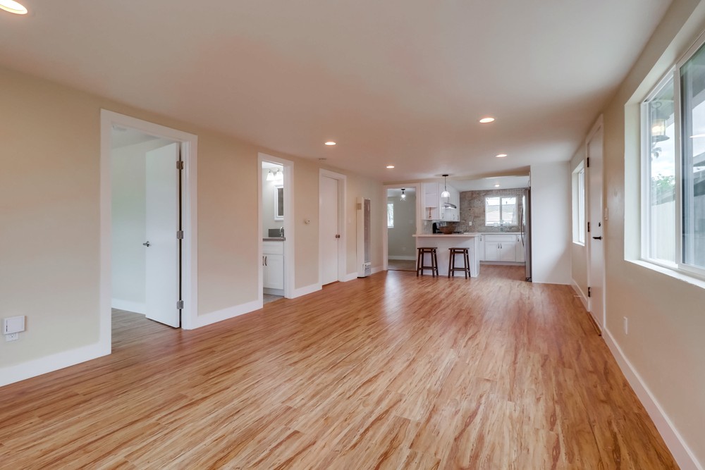 Virtual tour photo 9 of 40 for 3963 Franklin Ave
