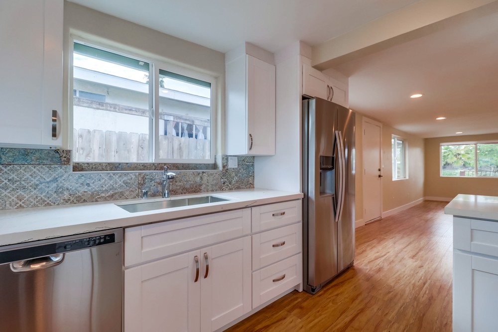 Virtual tour photo 18 of 40 for 3963 Franklin Ave