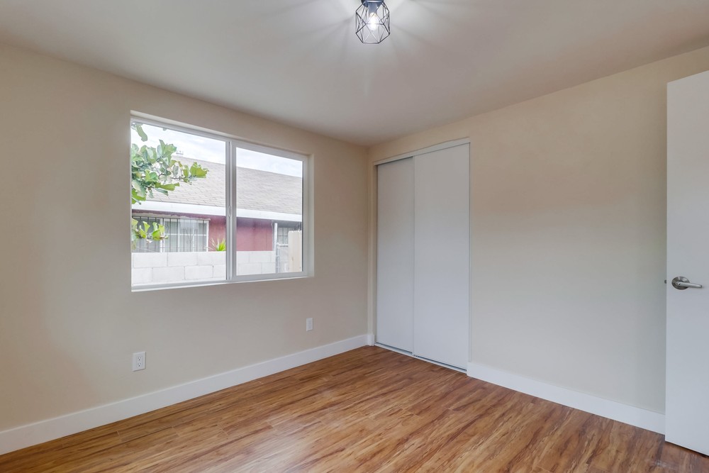 Virtual tour photo 26 of 40 for 3963 Franklin Ave