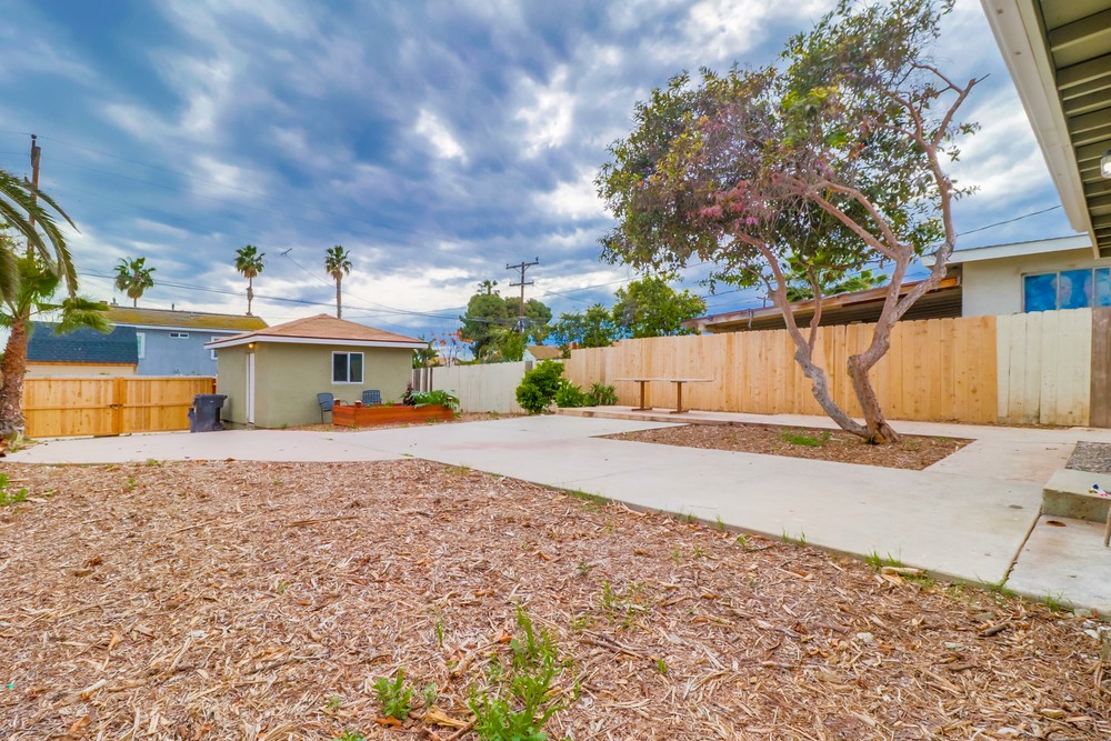 Virtual tour photo 34 of 40 for 3963 Franklin Ave