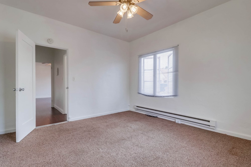 Virtual tour photo 24 of 29 for 3967 Centre St #20