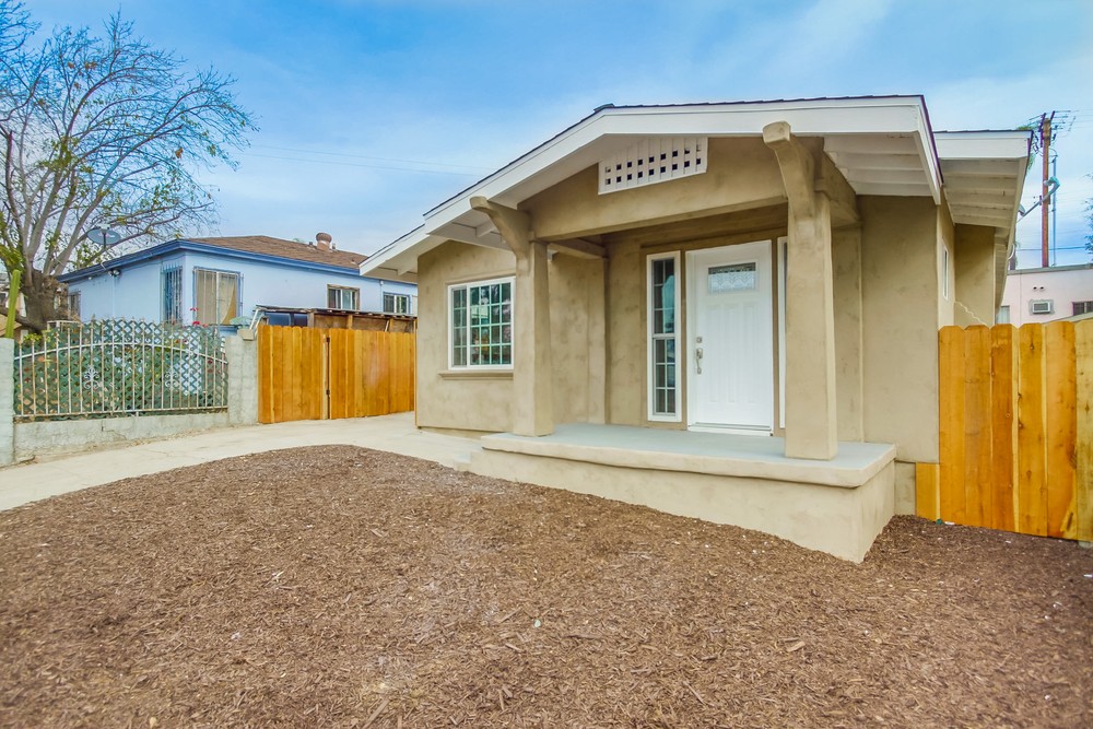 Virtual tour photo 8 of 47 for 3969 33rd St