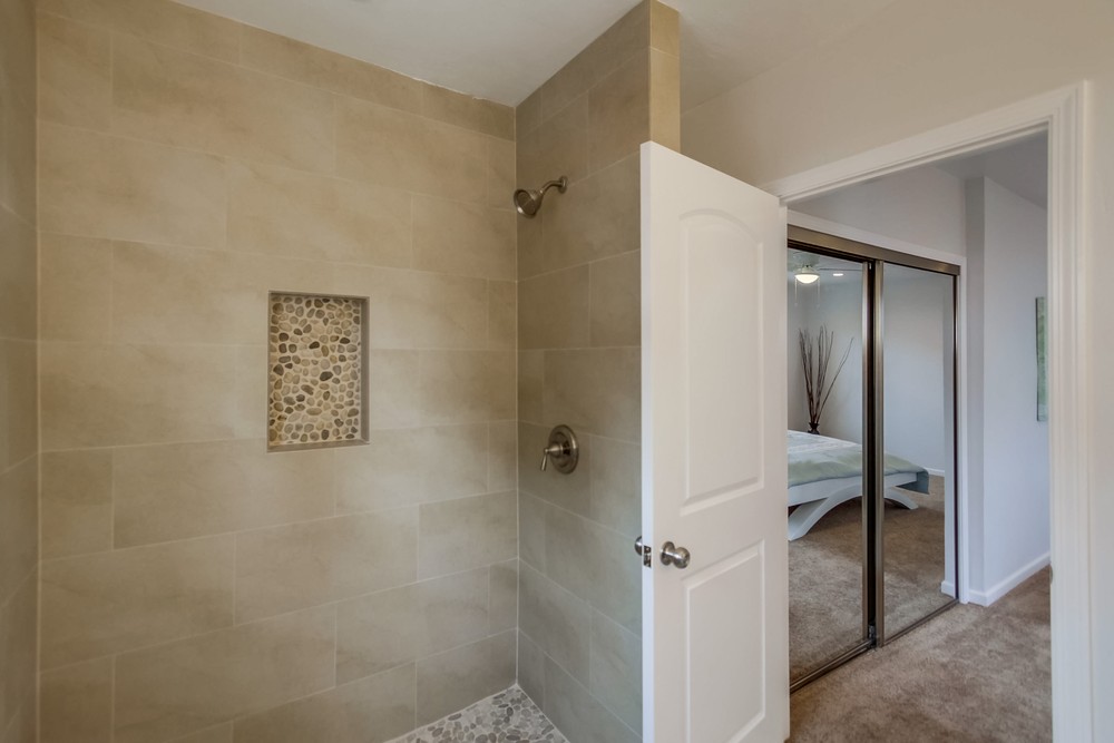 Virtual tour photo 34 of 47 for 3969 33rd St