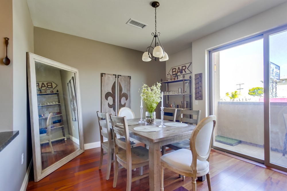 Virtual tour photo 10 of 34 for 3972 Albatross St #202
