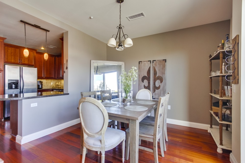 Virtual tour photo 11 of 34 for 3972 Albatross St #202