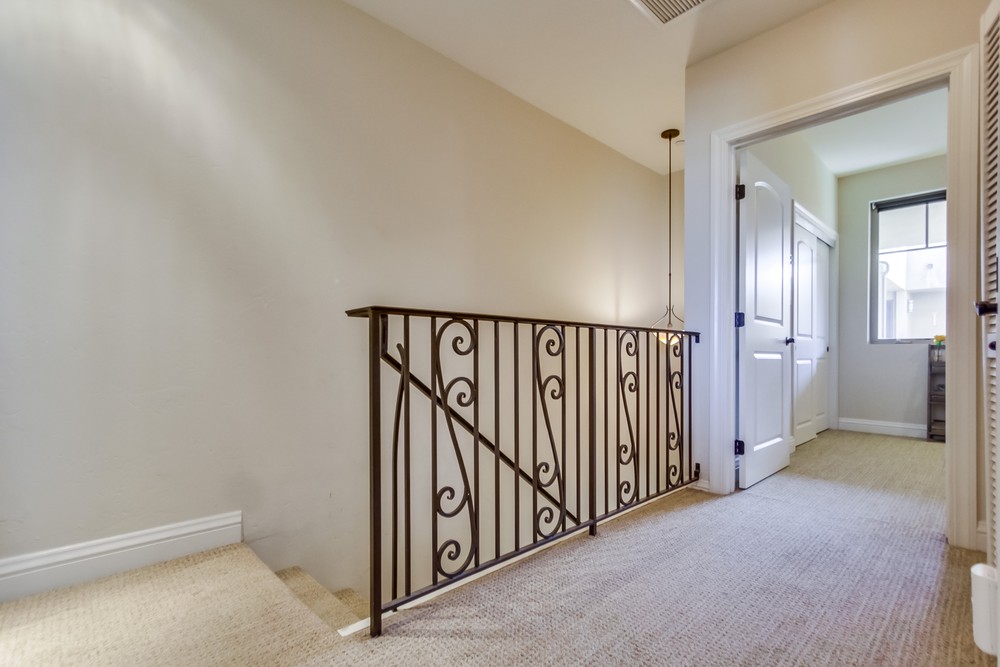 Virtual tour photo 21 of 34 for 3972 Albatross St #202