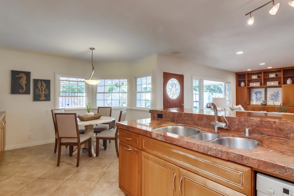 Virtual tour photo 44 of 89 for 3974 La Cresta Dr