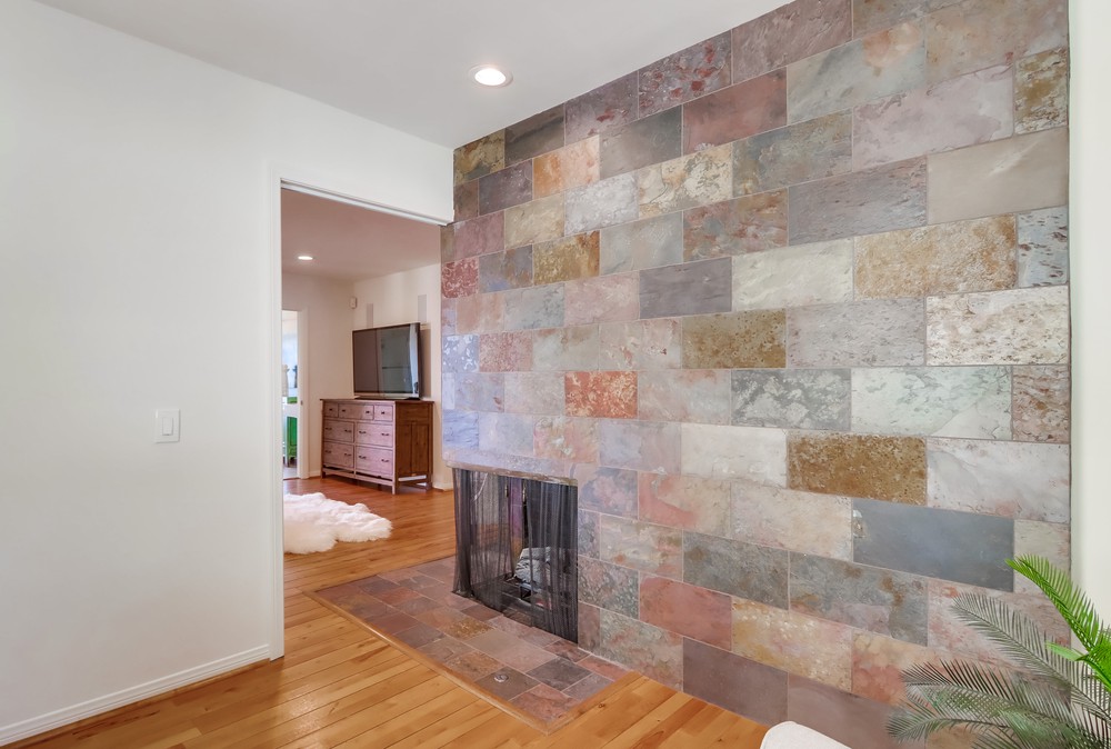 Virtual tour photo 54 of 89 for 3974 La Cresta Dr