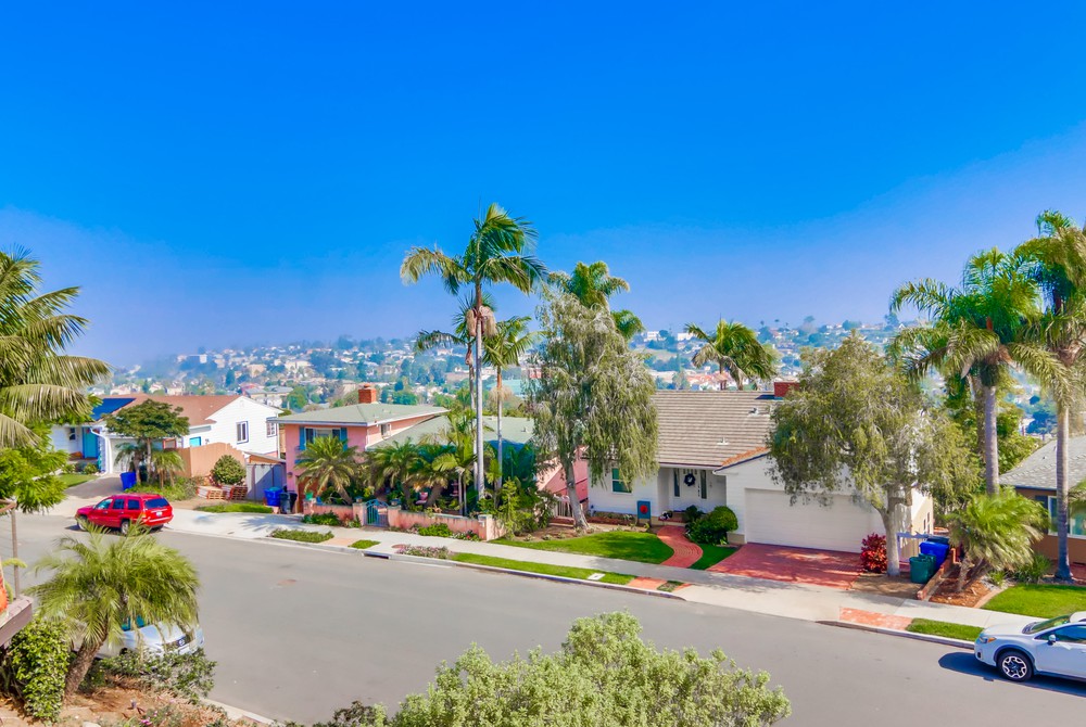 Virtual tour photo 65 of 89 for 3974 La Cresta Dr